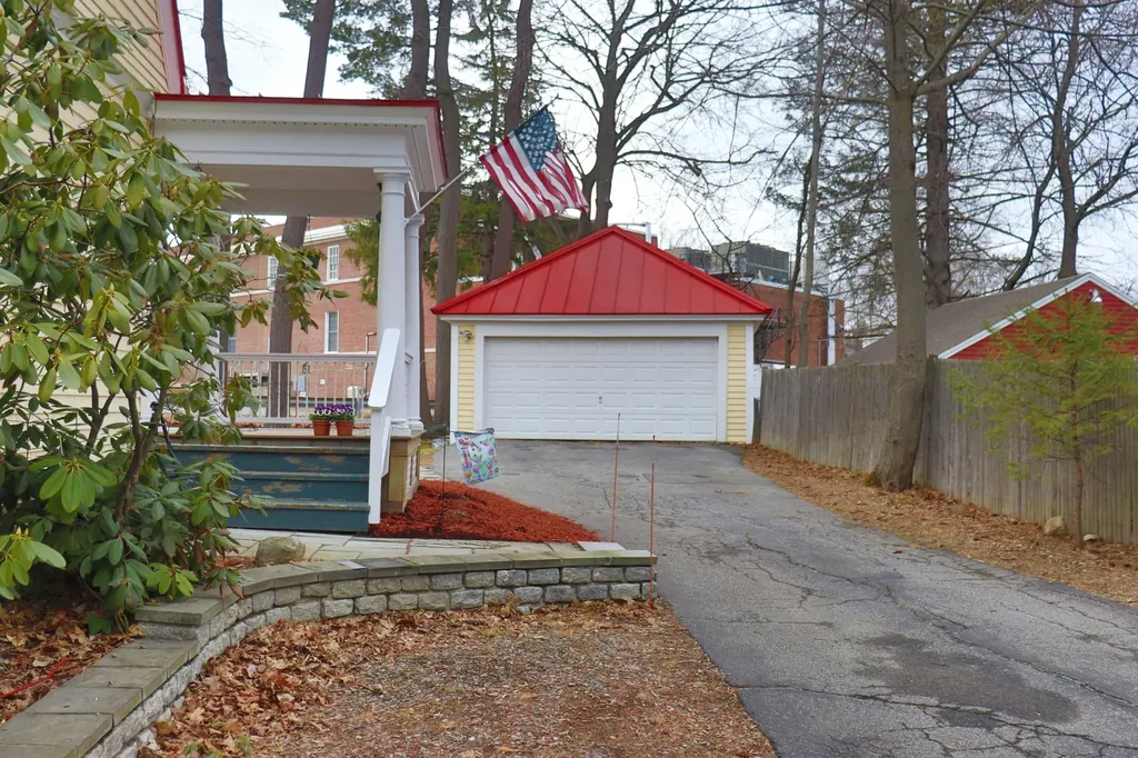 394 Water Street Augusta ME 04330