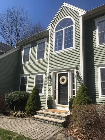 26 Quiet Lane Portland ME 04103
