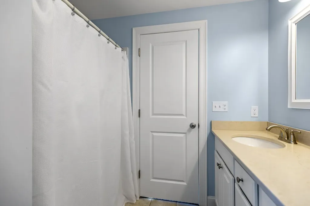 8 Bridle Way Saco ME 04072