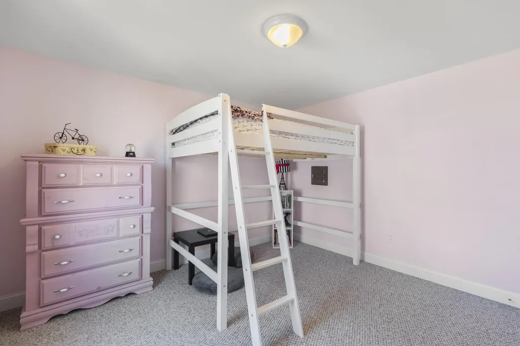 8 Bridle Way Saco ME 04072