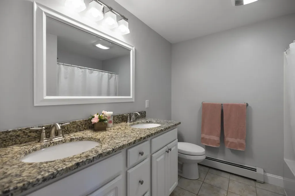 8 Bridle Way Saco ME 04072