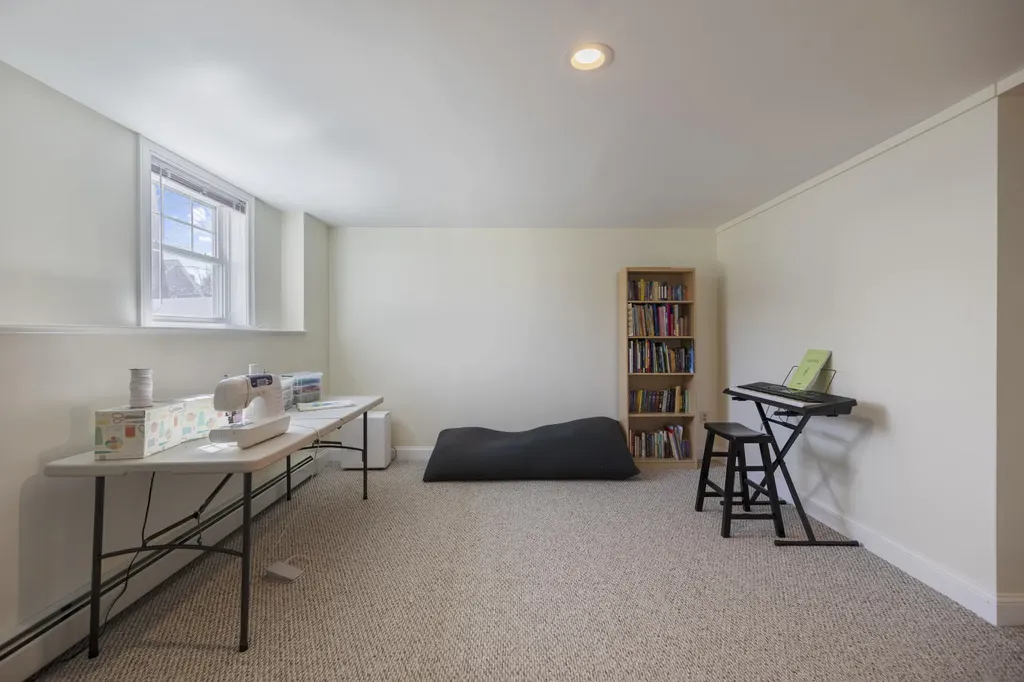 8 Bridle Way Saco ME 04072