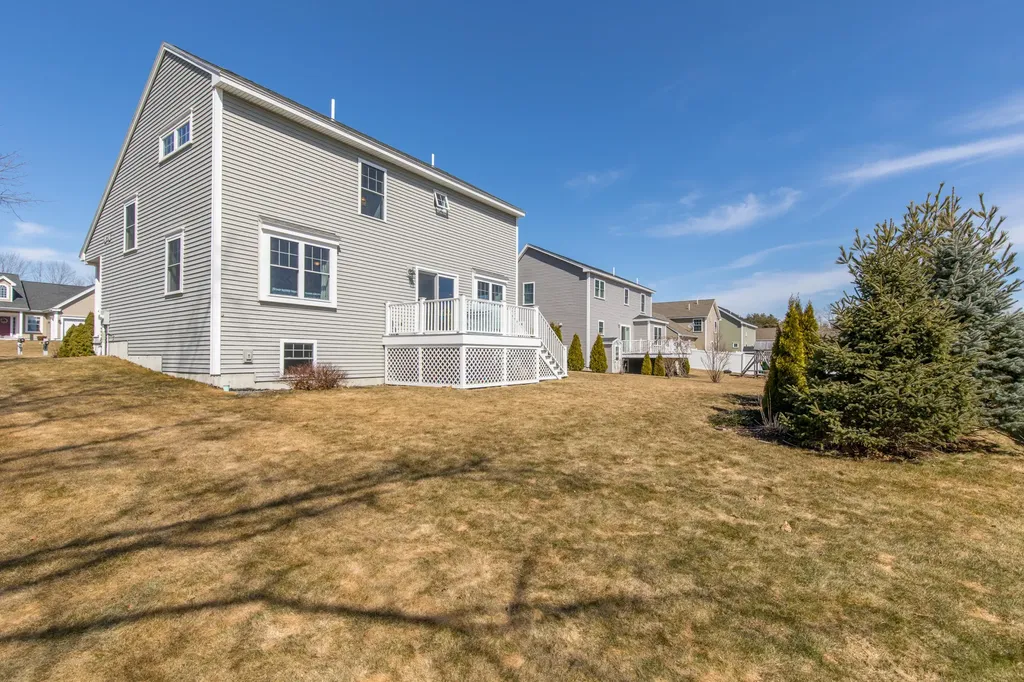 8 Bridle Way Saco ME 04072