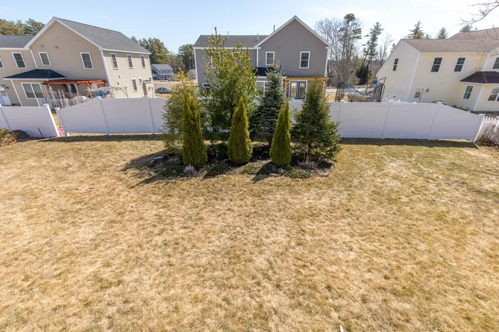 8 Bridle Way Saco ME 04072
