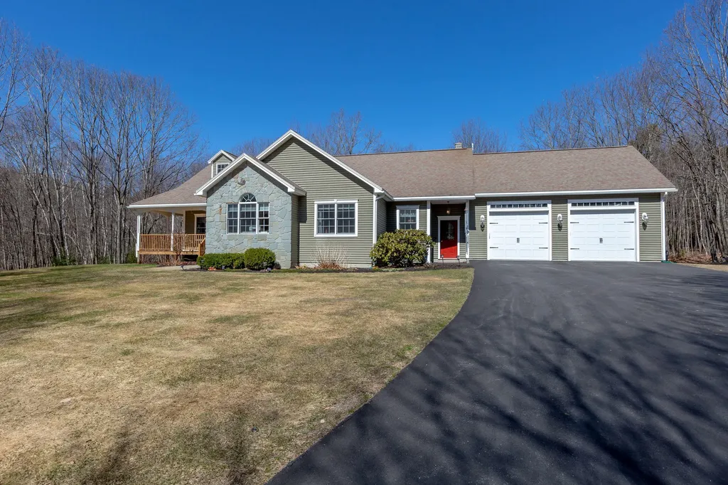 117 Clover Lane Turner ME 04282
