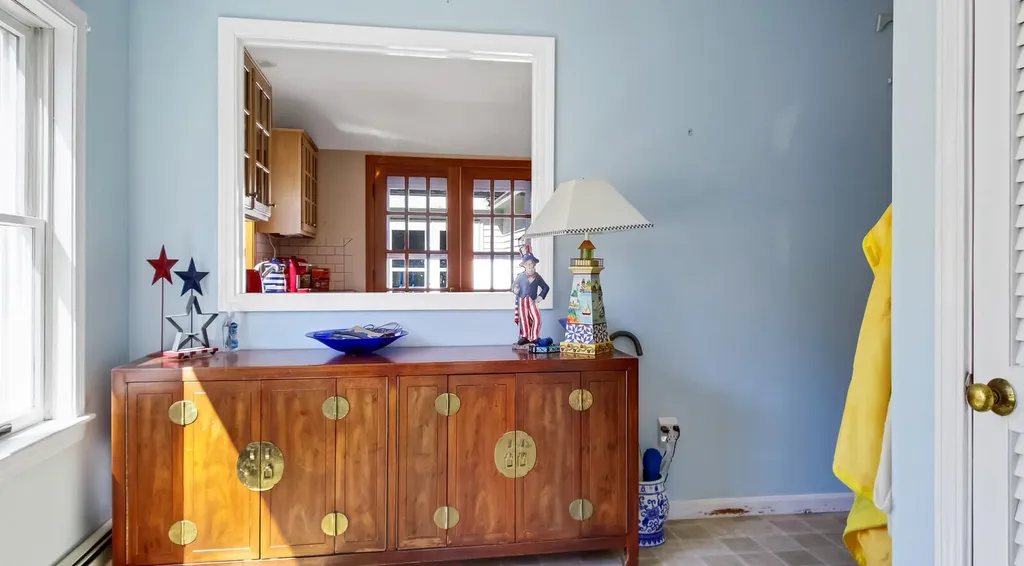 30 Sea Street Rockport ME 04856