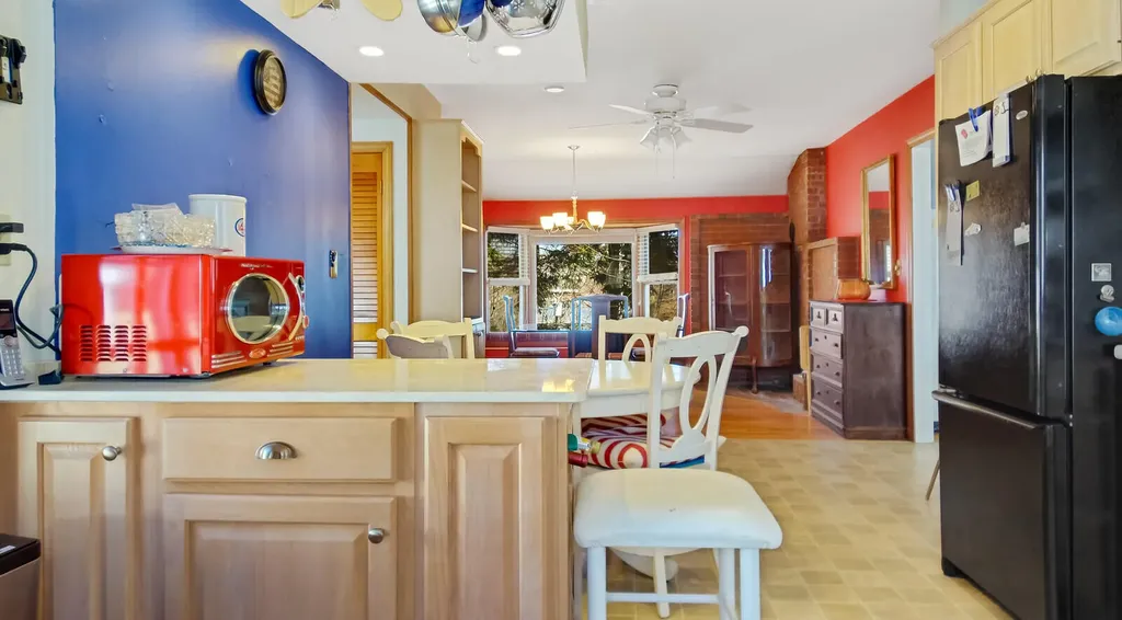 30 Sea Street Rockport ME 04856