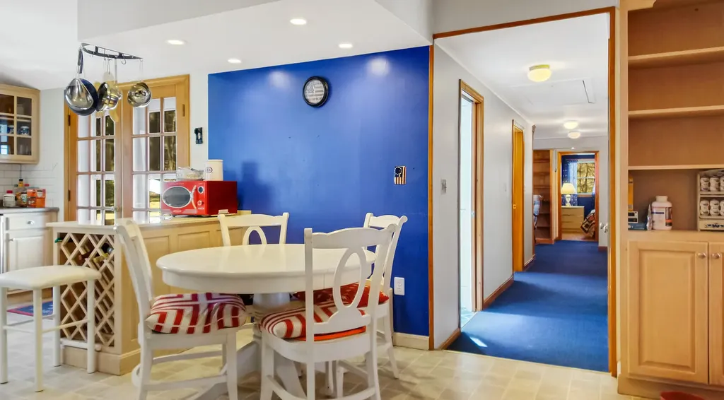 30 Sea Street Rockport ME 04856