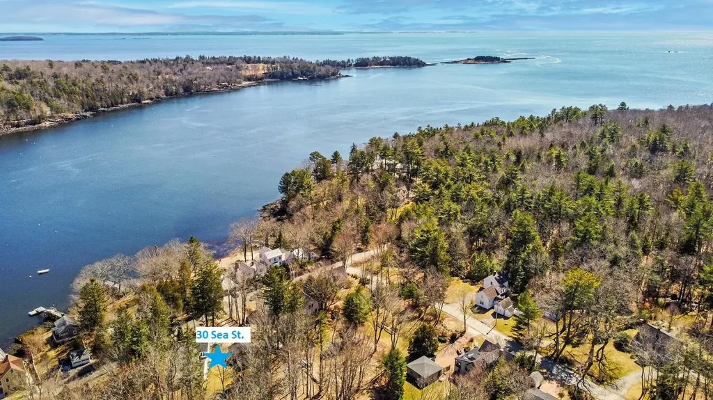 30 Sea Street Rockport ME 04856