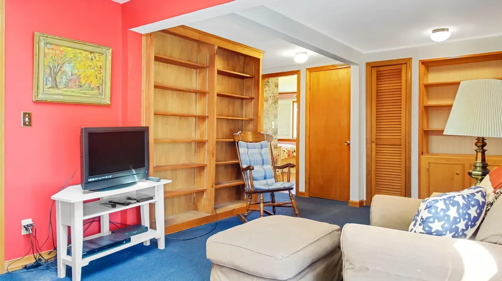 30 Sea Street Rockport ME 04856