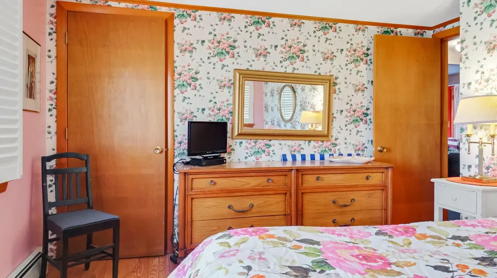 30 Sea Street Rockport ME 04856