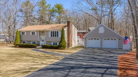 44 Mountainview Drive Sanford ME 04073
