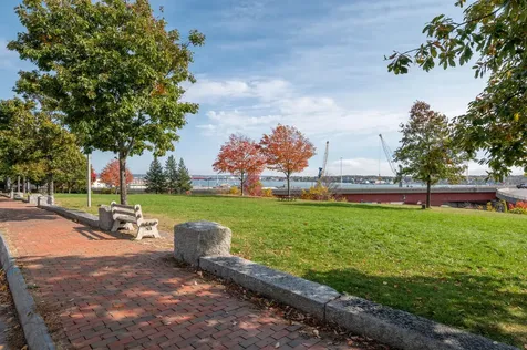 227 York Street Portland ME 04102