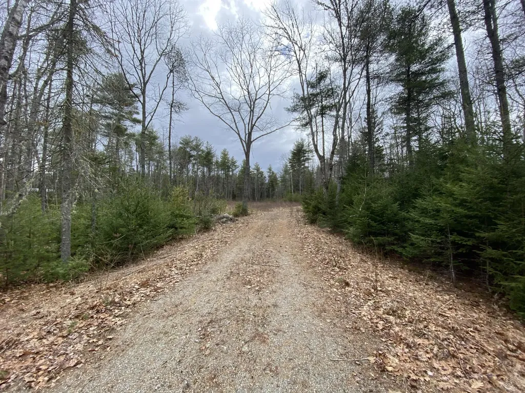 44 Red Oak Lane Bristol ME 04539