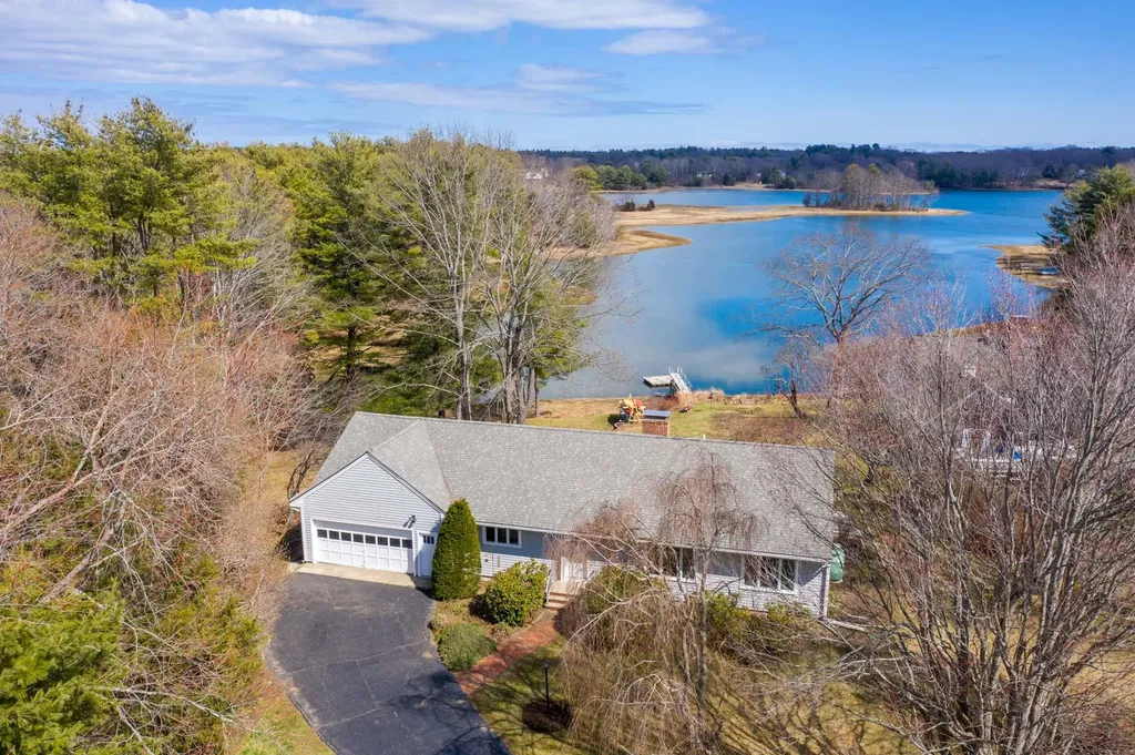 1 Ox Point Drive Kittery ME 03904