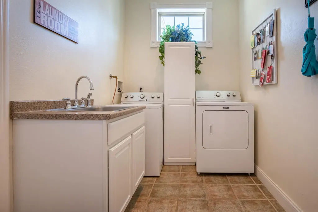 96 Briarwood Drive Bangor ME 04401