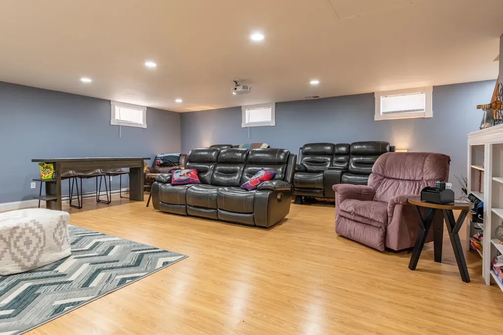 96 Briarwood Drive Bangor ME 04401