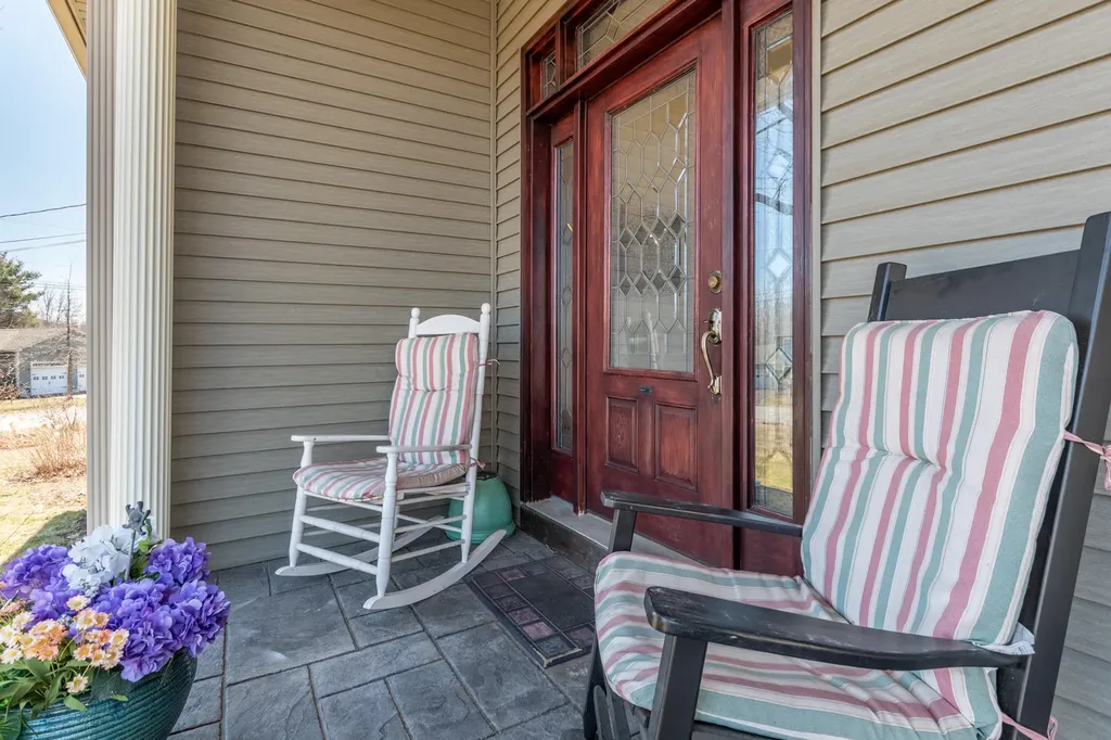 96 Briarwood Drive Bangor ME 04401
