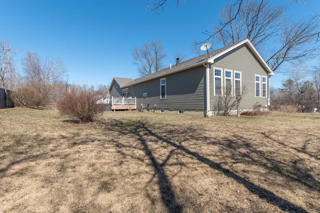 96 Briarwood Drive Bangor ME 04401