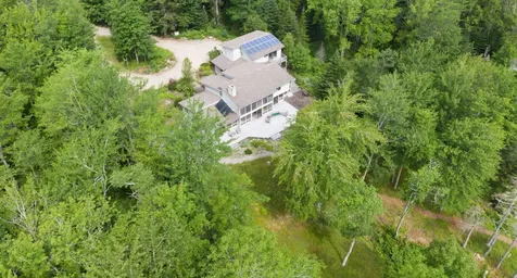 13 Hawthorne Lane Surry ME 04684