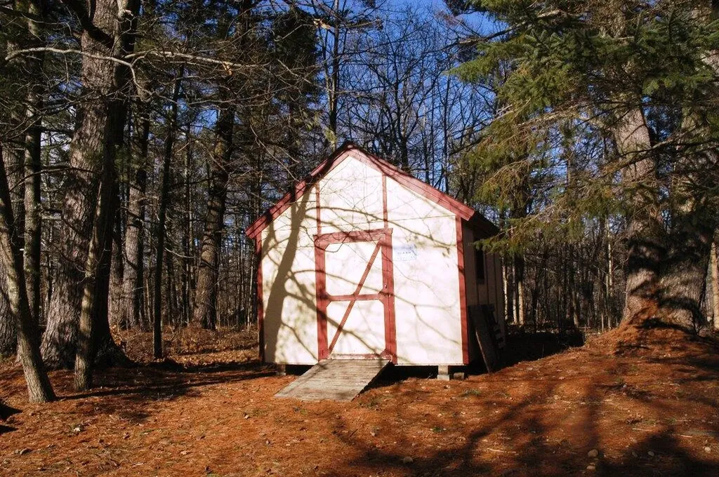36 Farmington Road Strong ME 04983