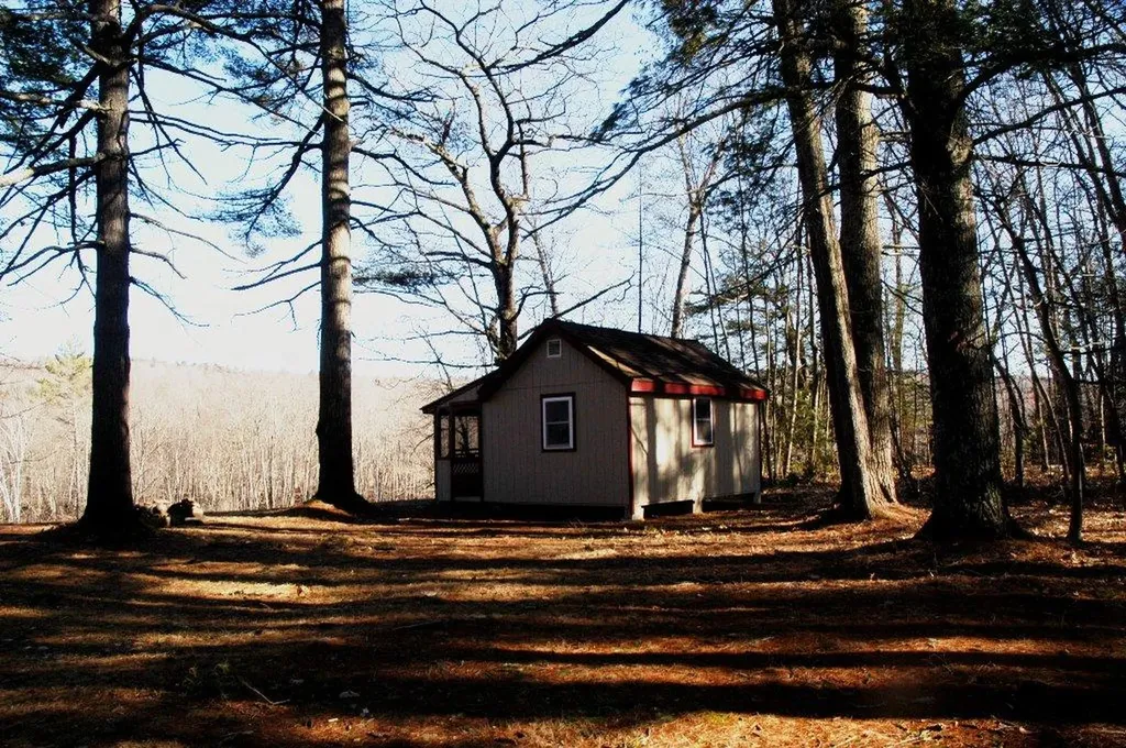 36 Farmington Road Strong ME 04983