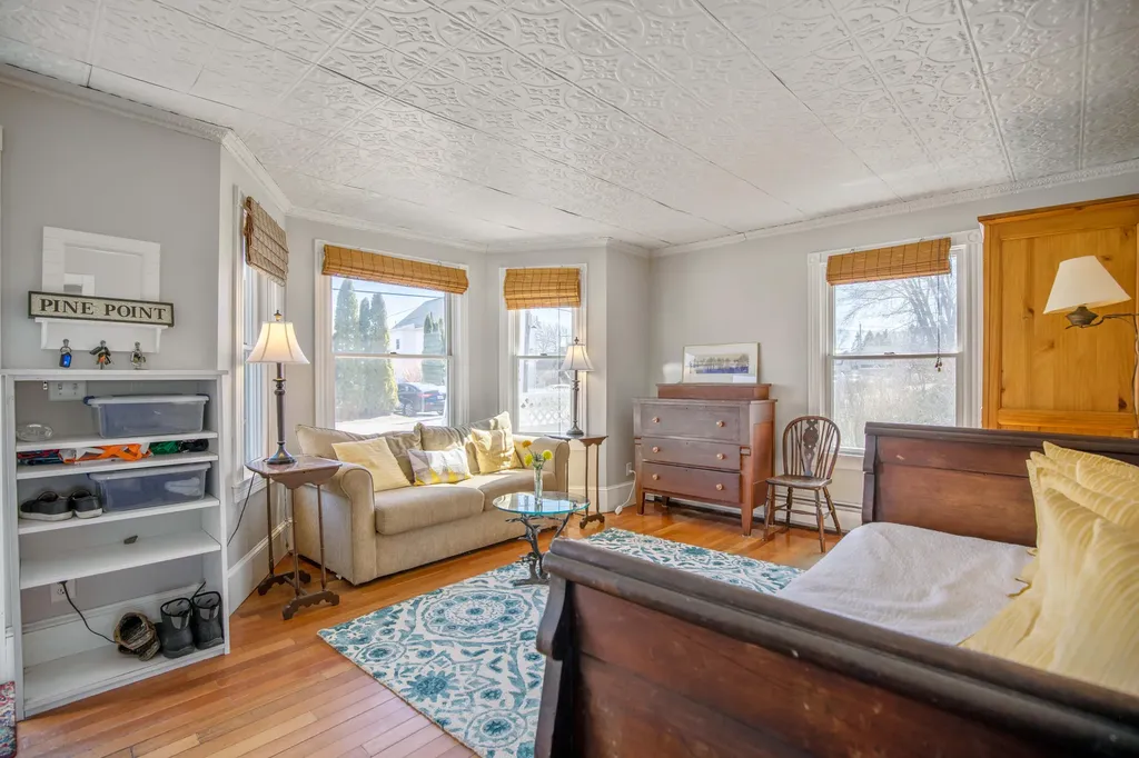 50 Jones Creek Drive Scarborough ME 04074