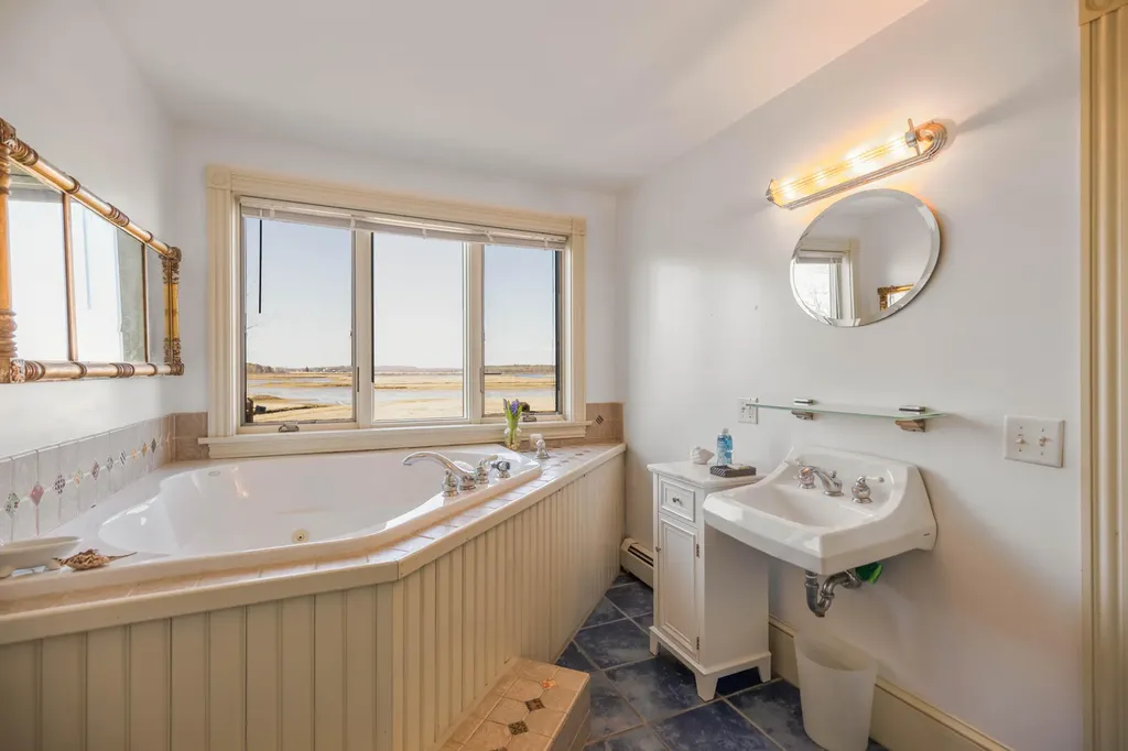50 Jones Creek Drive Scarborough ME 04074