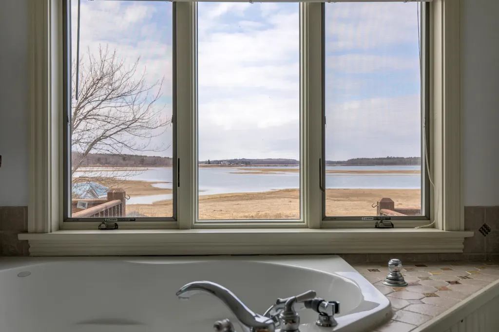 50 Jones Creek Drive Scarborough ME 04074