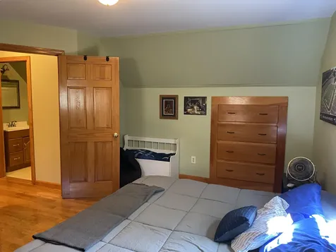 1660 Bremen Road Waldoboro ME 04572