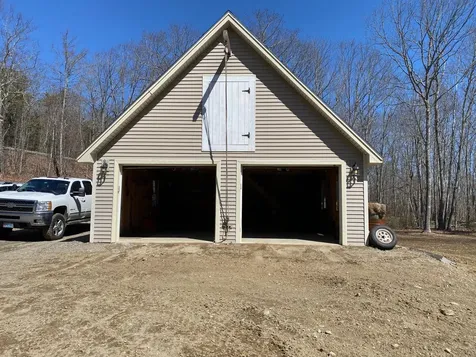 1660 Bremen Road Waldoboro ME 04572