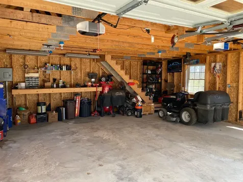 1660 Bremen Road Waldoboro ME 04572