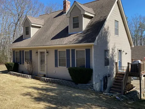 1660 Bremen Road Waldoboro ME 04572
