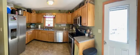 1660 Bremen Road Waldoboro ME 04572