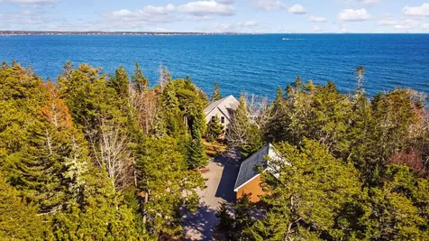 414 Seguinland Road Georgetown ME 04548
