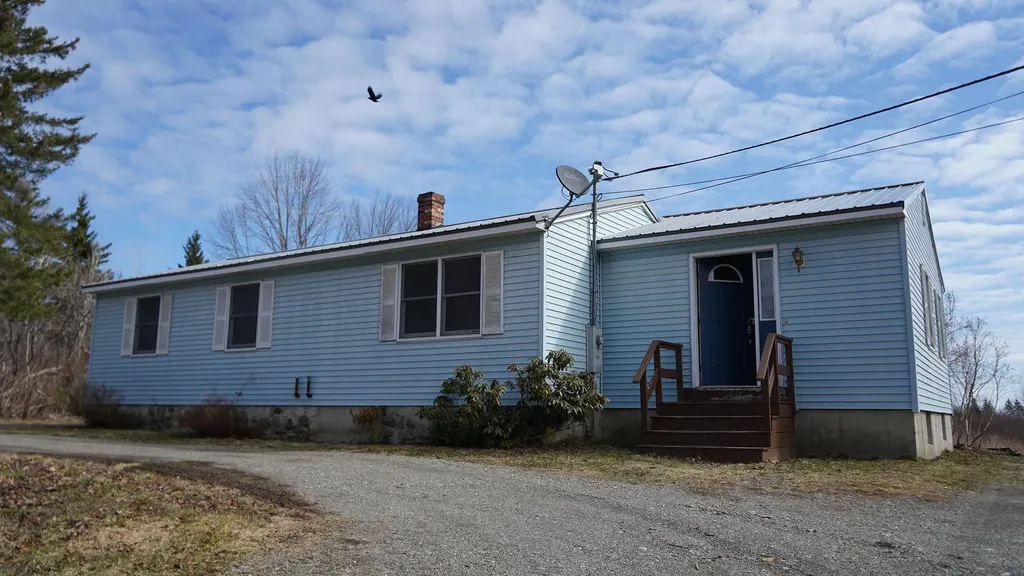 100 Mayo Road Hampden ME 04444