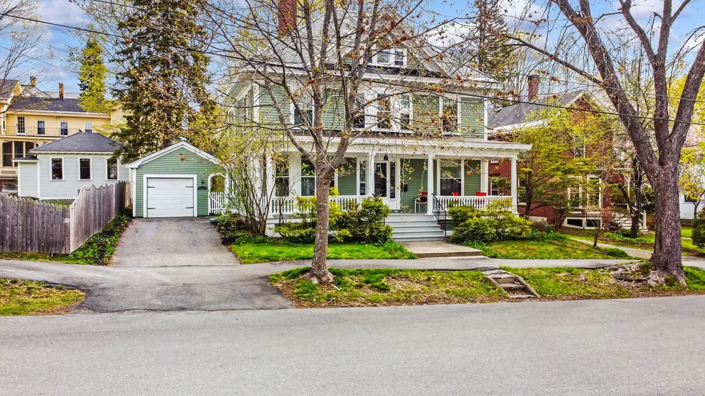 243 Cedar Street Bangor ME 04401