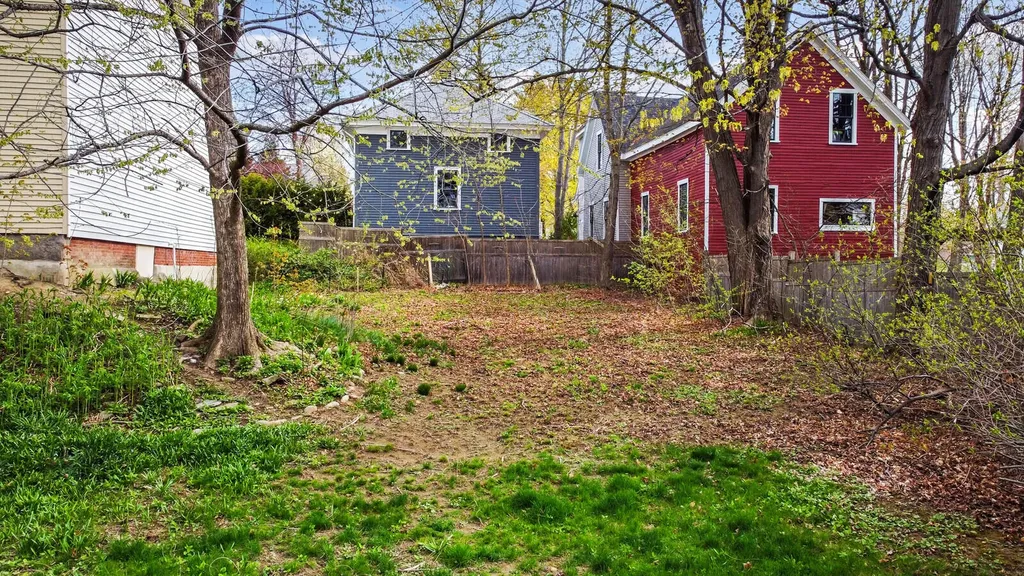 243 Cedar Street Bangor ME 04401