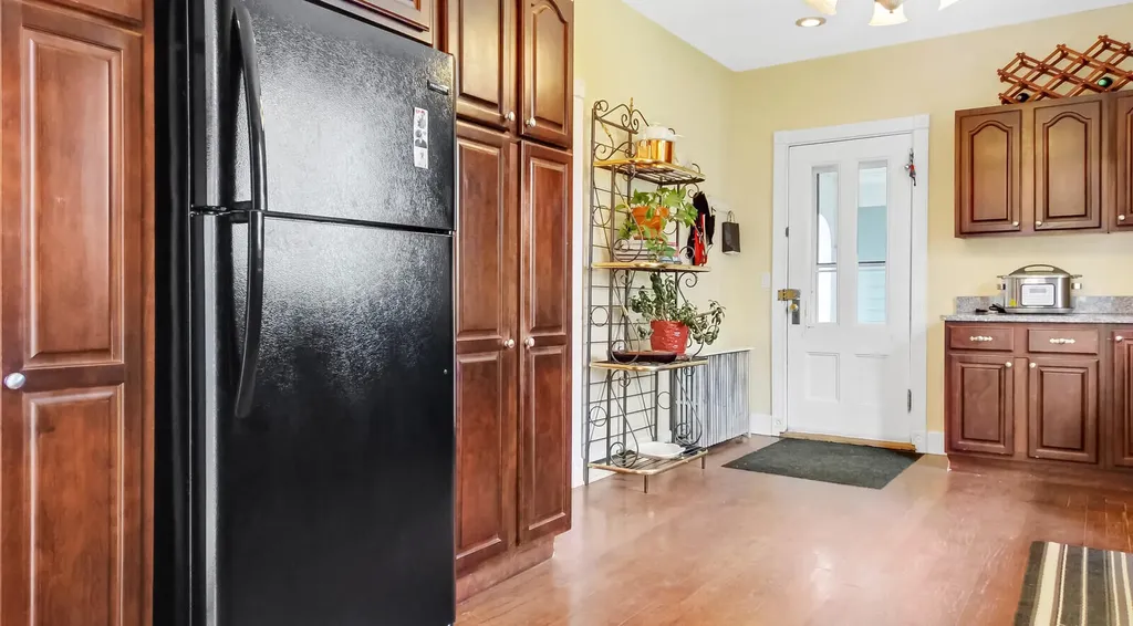 243 Cedar Street Bangor ME 04401