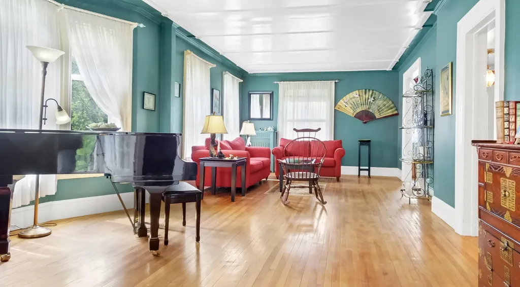 243 Cedar Street Bangor ME 04401