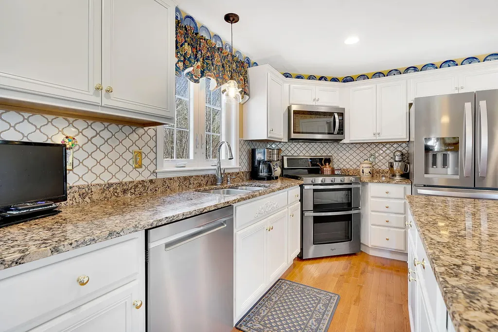 54 Eagles Nest Road Gray ME 04039