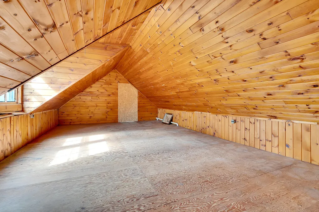 97 County Road Scarborough ME 04074