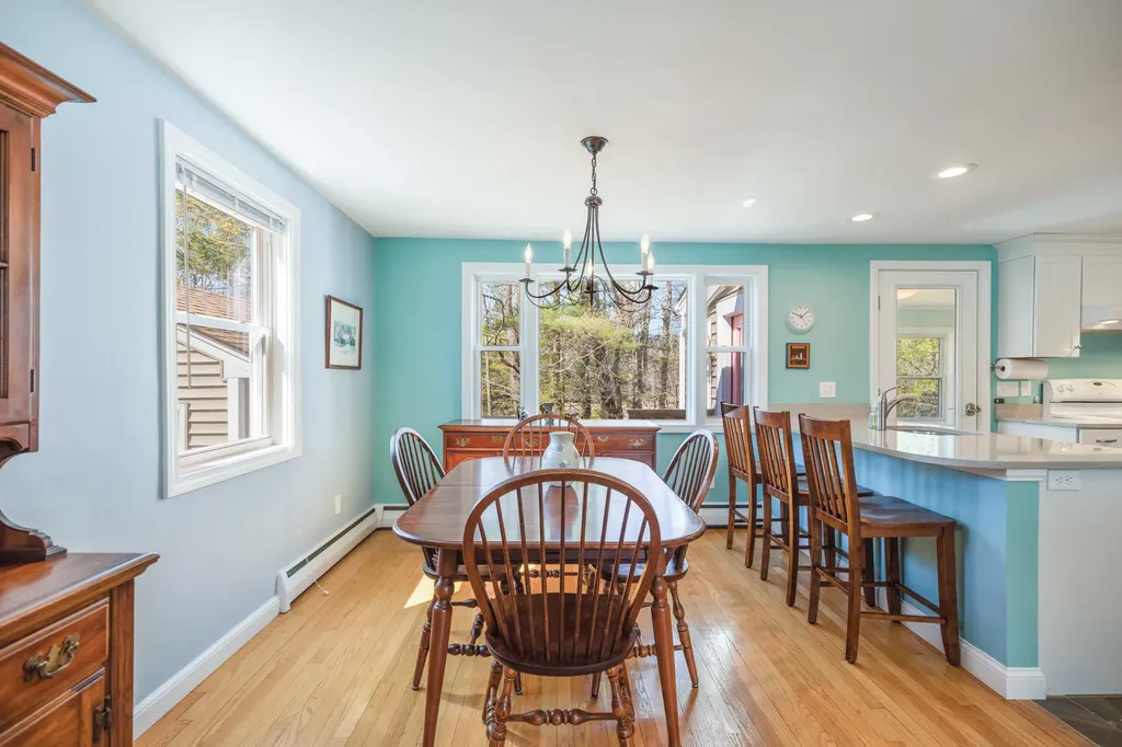 51 Winding Way Portland ME 04102