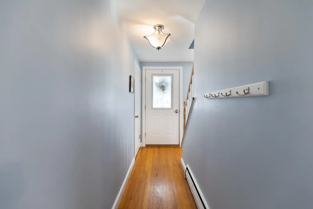 51 Winding Way Portland ME 04102