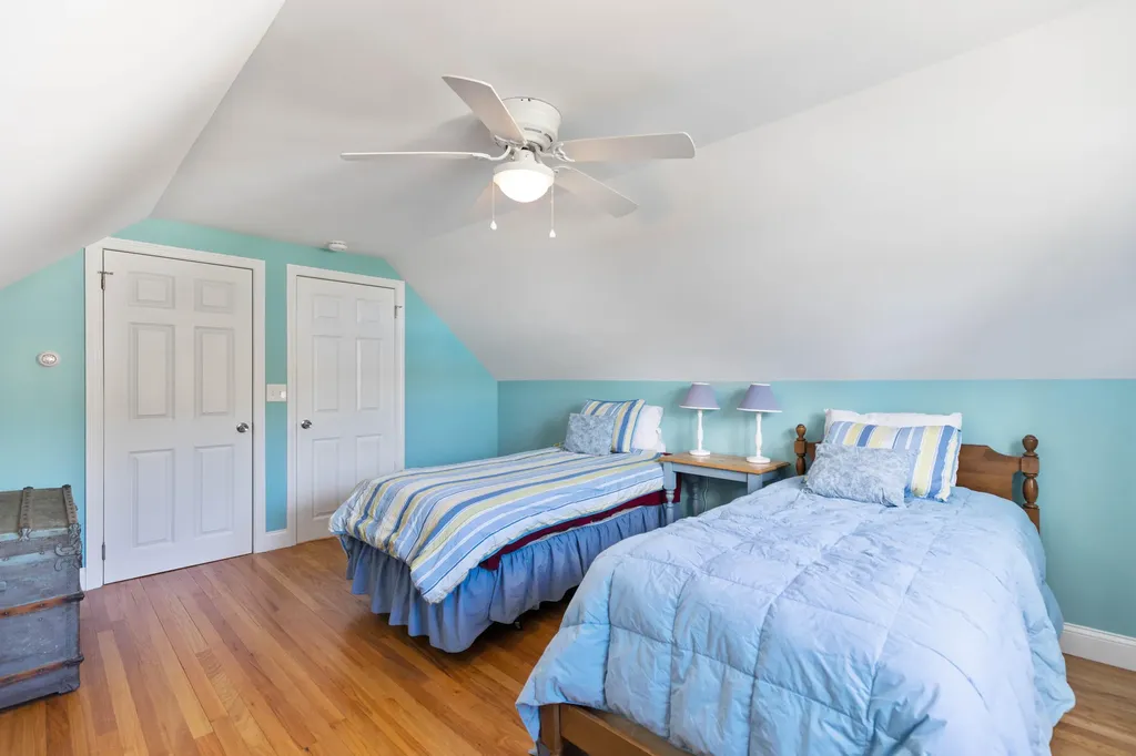 51 Winding Way Portland ME 04102