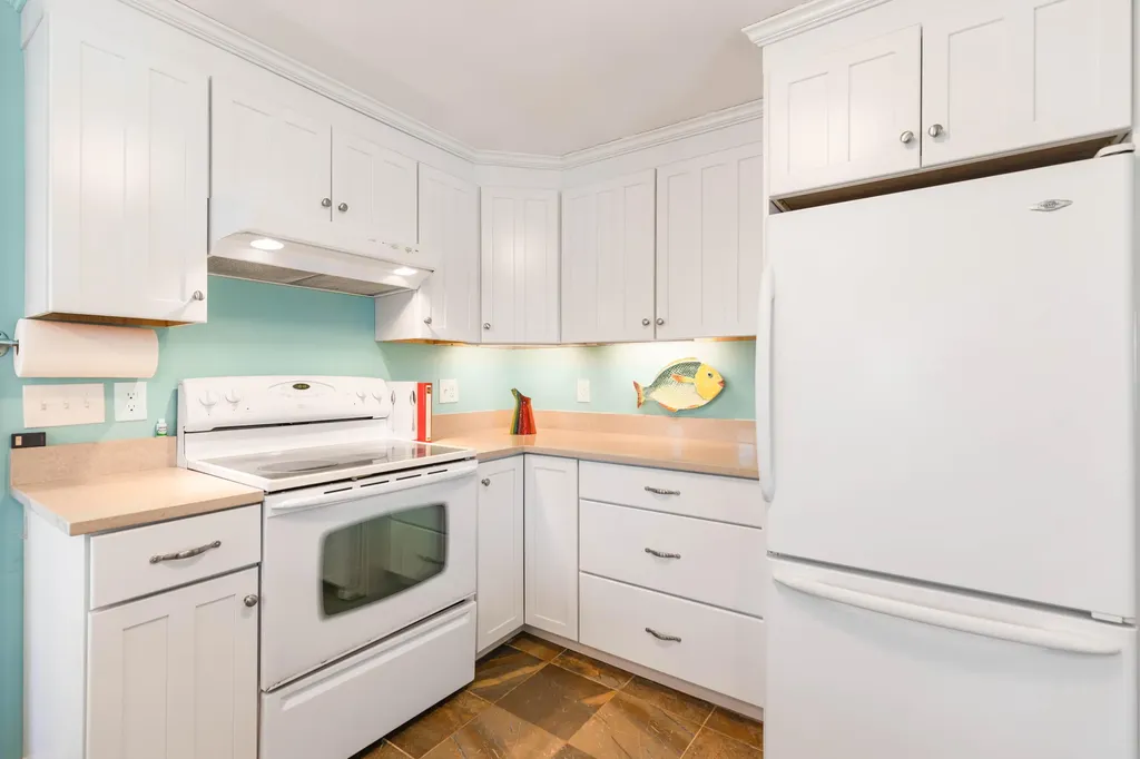 51 Winding Way Portland ME 04102