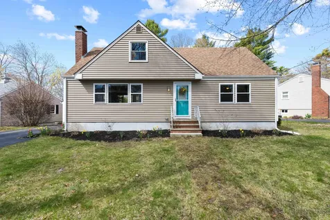 51 Winding Way Portland ME 04102