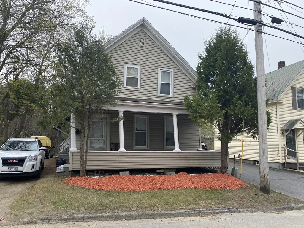 2060 N Belfast Avenue Augusta ME 04330