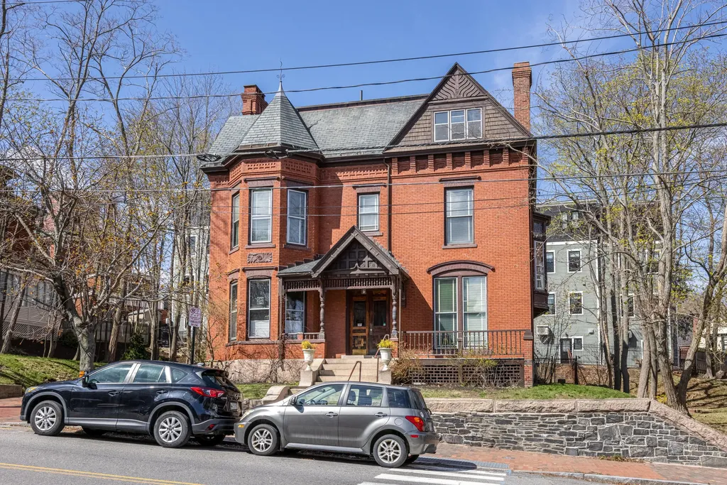 24 Mellen Street Portland ME 04101