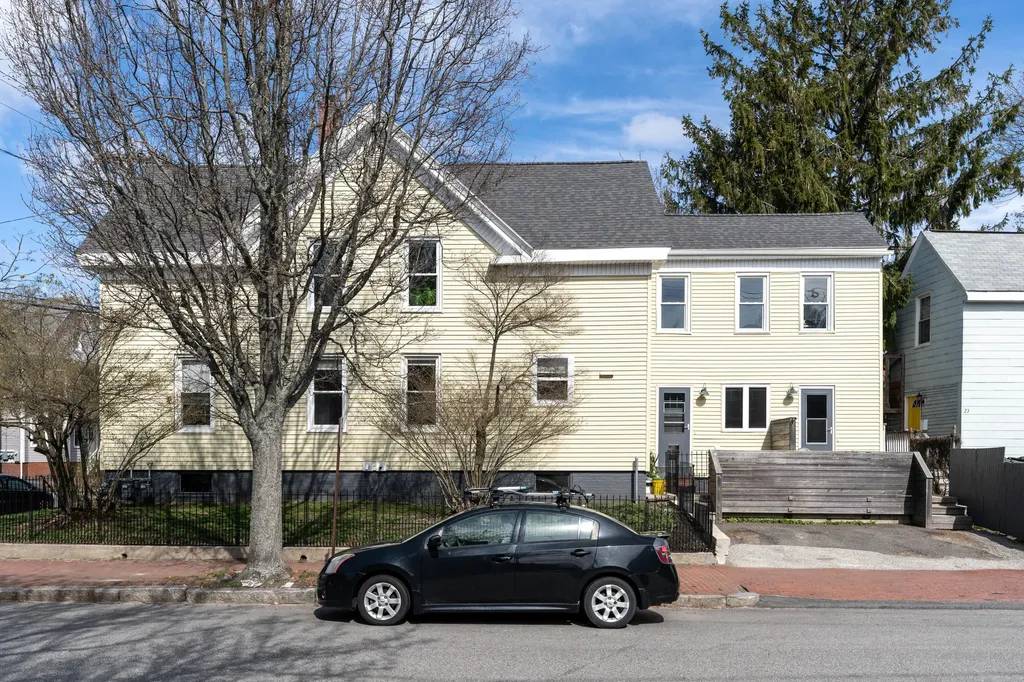 19 North Street Portland ME 04101